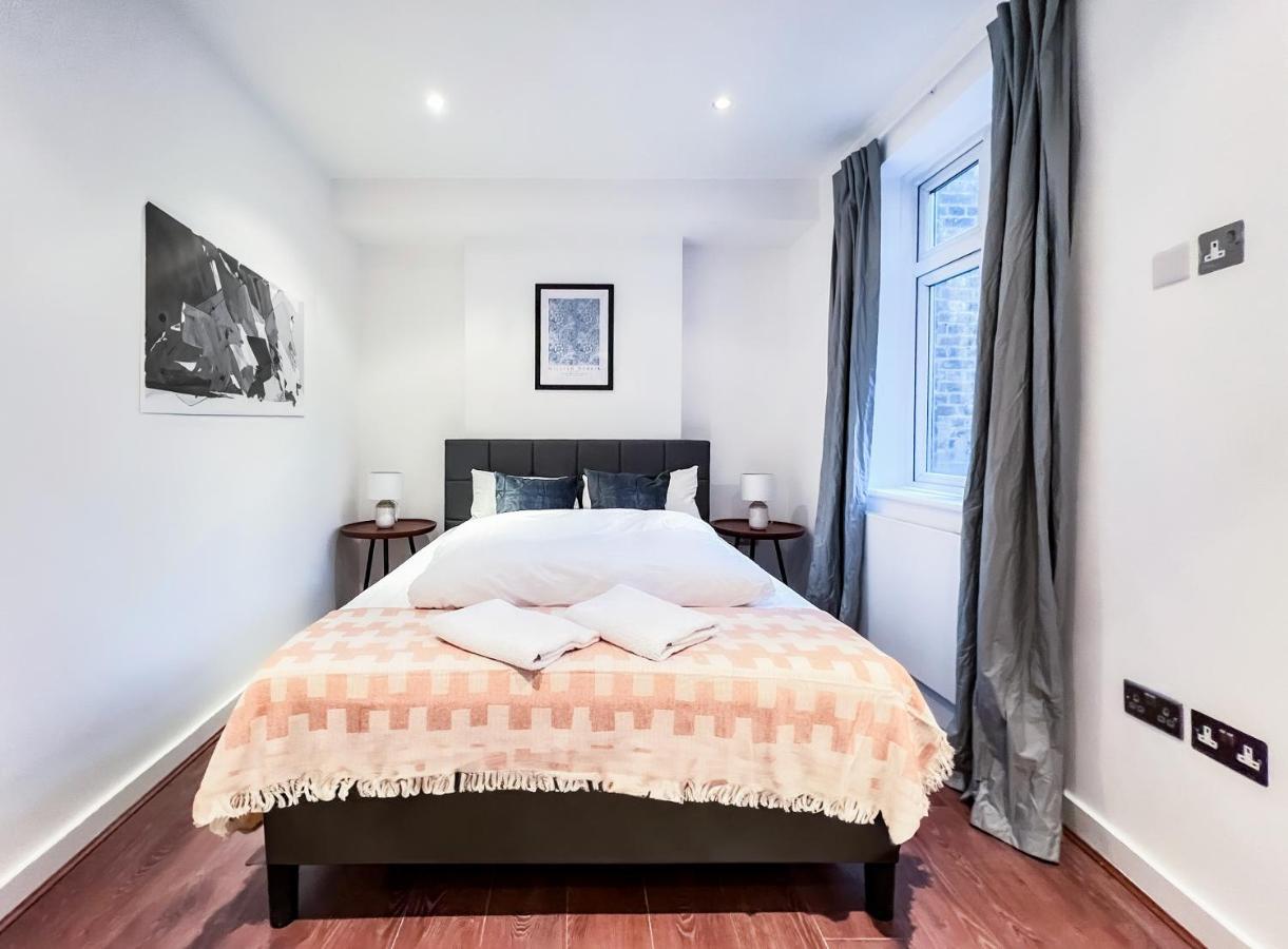 Prime Location Camden Luxury Apt Sleeps 6 Londra Dış mekan fotoğraf