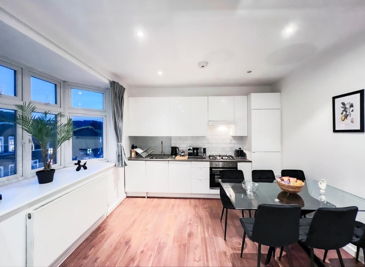 Prime Location Camden Luxury Apt Sleeps 6 Londra Dış mekan fotoğraf